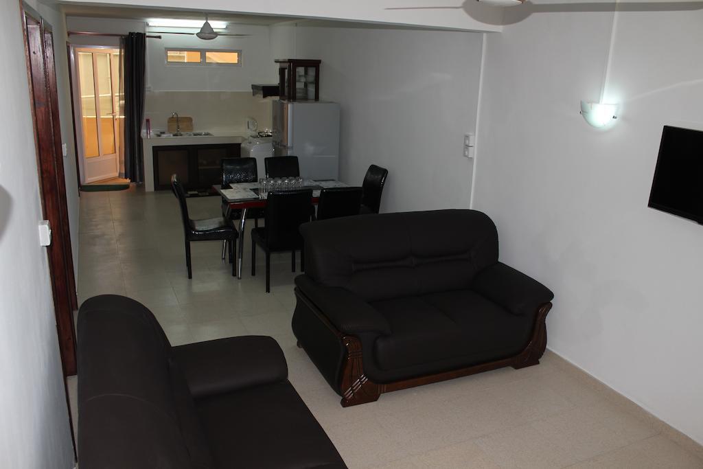 Bano Beach Residence - Grand Bay Beach Zimmer foto